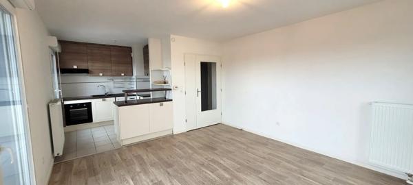 Appartement à vendre 2 pièces 43.04m² Pérenchies (59840)