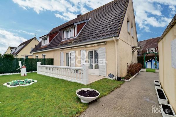 Bernay, commerces, transports et écoles à pied