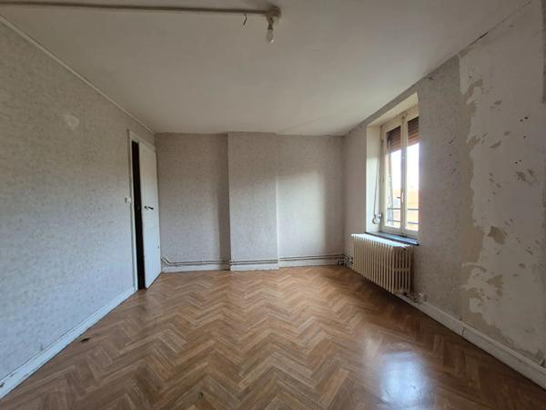 Maison à vendre 5 pièces 77.3m² Jeumont (59460)