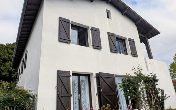 Maison à vendre    4 pièces • 103,63 m2 Arcangues