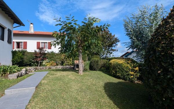 Maison à vendre    4 pièces • 103,63 m2 Arcangues