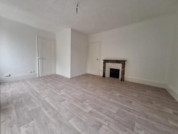 Location Appartement 57.65 m² - ÉPinal 88000