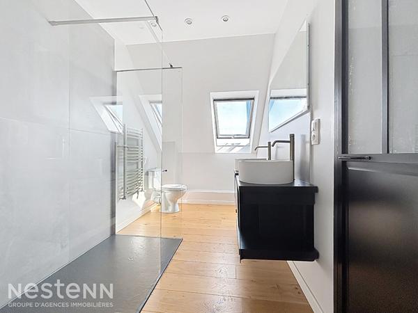 MELLAC - Maison contemporaine de 2014 , 86 m² , 2 chambres + bureau , Garage