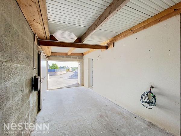 MELLAC - Maison contemporaine de 2014 , 86 m² , 2 chambres + bureau , Garage