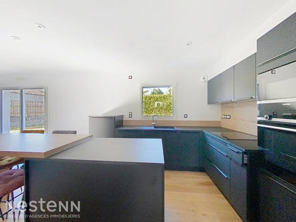 MELLAC - Maison contemporaine de 2014 , 86 m² , 2 chambres + bureau , Garage