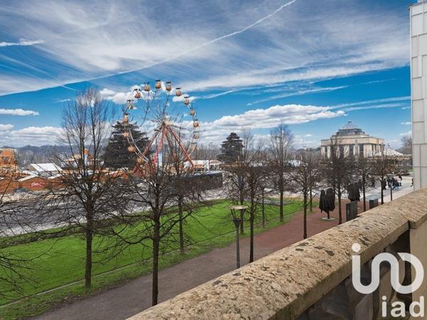 Appartement 4 pièces de 102 m² à Tours (37000)