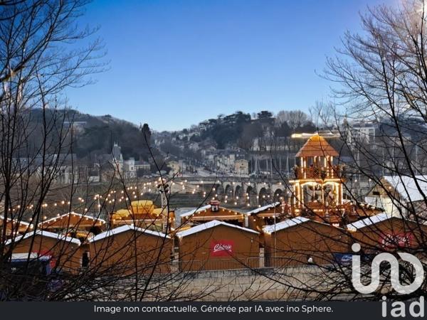 Appartement 4 pièces de 102 m² à Tours (37000)