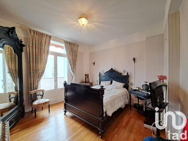 Appartement 4 pièces de 102 m² à Tours (37000)