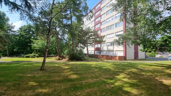 Appartement Viry Chatillon 2 pièce(s) 38 m²  (locataire en place)