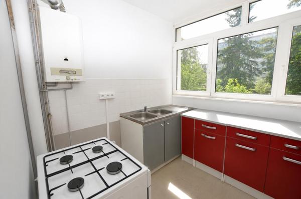 Appartement Viry Chatillon 2 pièce(s) 38 m²  (locataire en place)