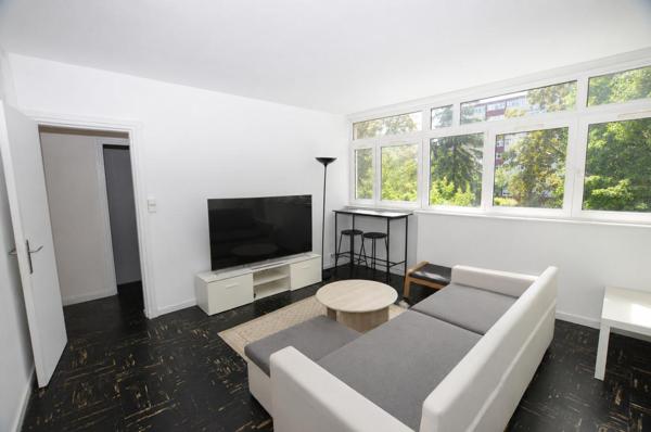 Appartement Viry Chatillon 2 pièce(s) 38 m²  (locataire en place)