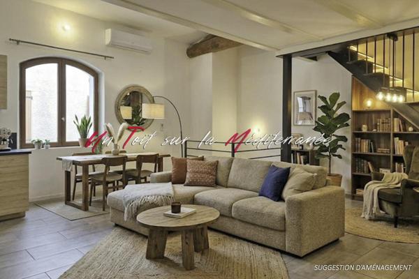 Appartement  T3, 75m2, dans une ancienne bâtisse rénovée à Solliès Pont
