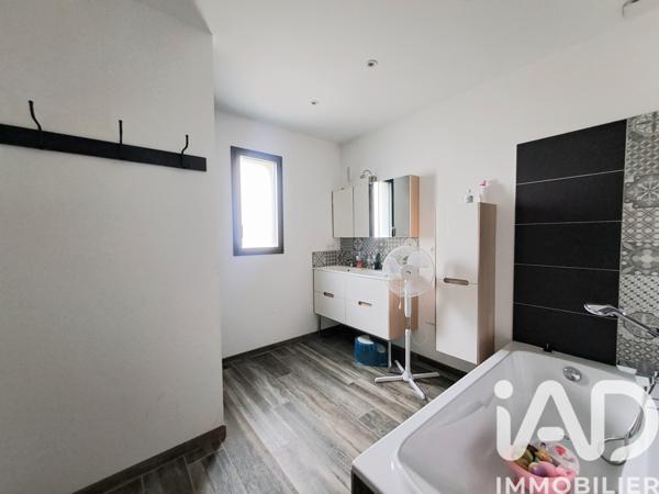 Maison à vendre 5 pièces 128,74 m² Montfort-sur-Meu