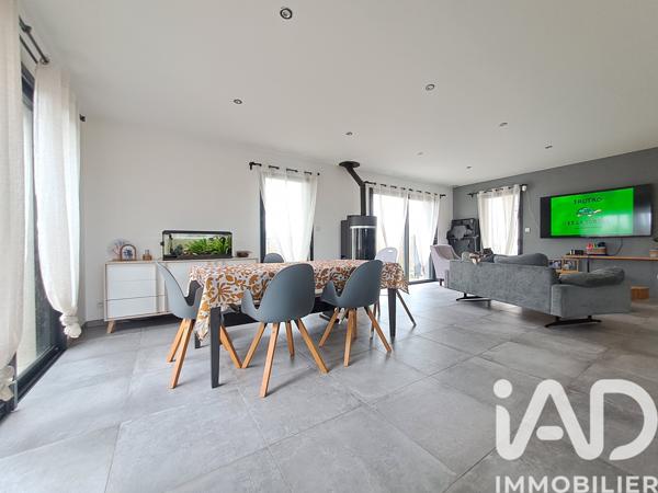 Maison à vendre 5 pièces 128,74 m² Montfort-sur-Meu