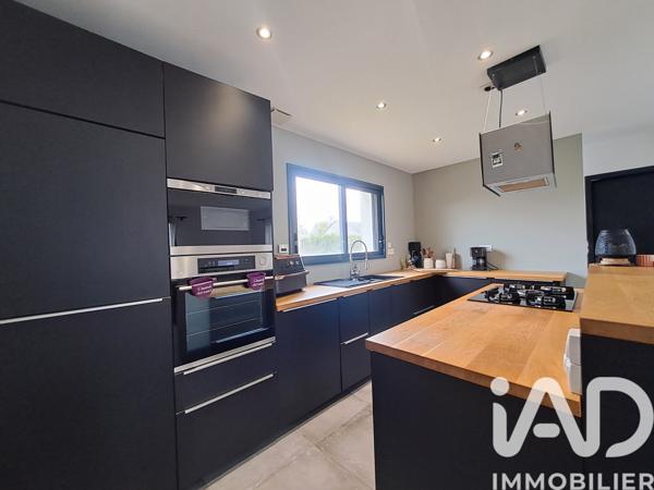 Maison à vendre 5 pièces 128,74 m² Montfort-sur-Meu