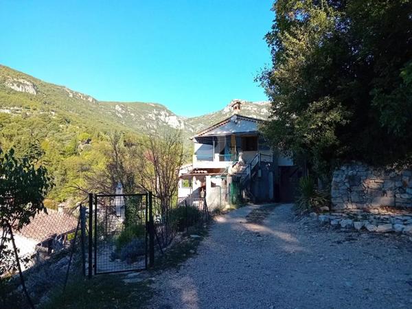 Maison de caractère avec vue panoramique à Tourrettes-sur-Loup
