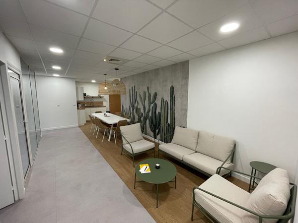 Bureaux Pont De Cheruy 95 m2