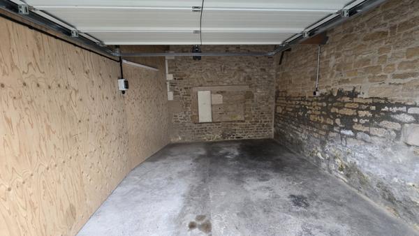 Maison  3 pièce(s)  1 chambre(s)  146 m²