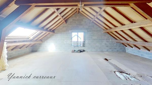 Maison sur sous-sol complet – à remettre à votre goût