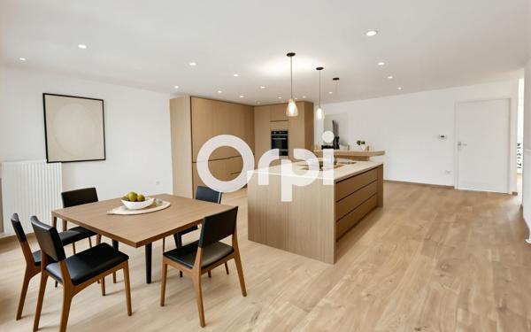 Appartement à vendre    3 pièces • 76,60 m2 Saint-Laurent-Blangy