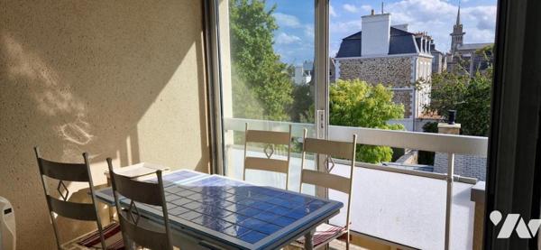 Dinard Centre - Idéal Pieds à terre - Studio (28.81m²) avec loggia - Cellier et parking aérien