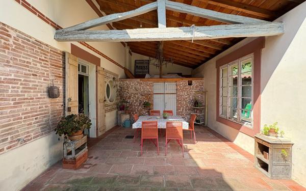 Maison à vendre    7 pièces • 228,93 m2 Toulouse