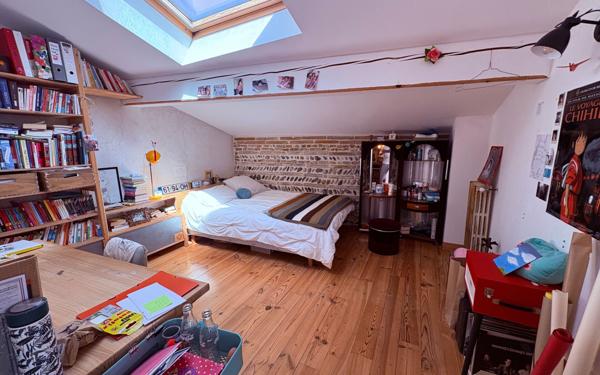 Maison à vendre    7 pièces • 228,93 m2 Toulouse