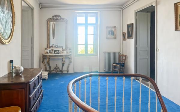 Maison à vendre    18 pièces •  Marseillan