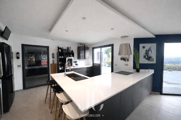 Maison contemporaine avec Vue Panoramique