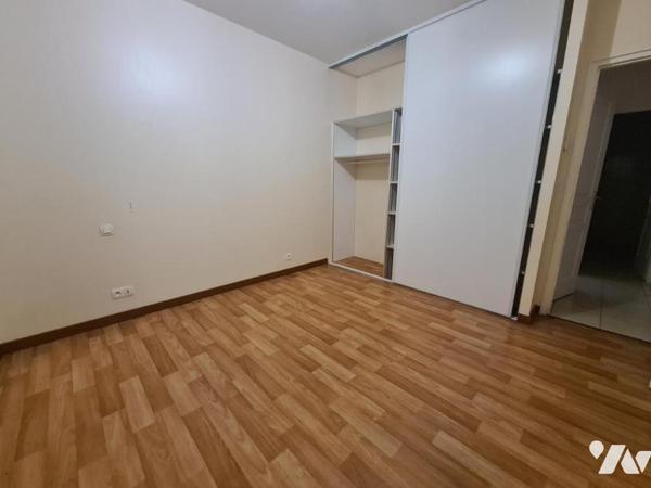 Maison de ville de plain-pied