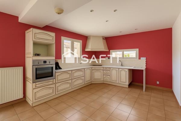 Pavillon T3 à Alzonne (11170) – Un cadre de vie paisible et pratique.