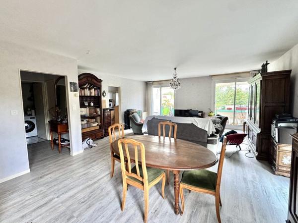 Appartement 327 000 € Castanet-Tolosan 4 p 116 m² DPE D