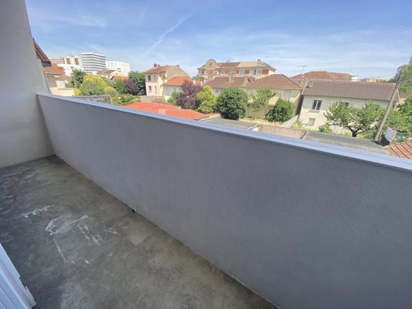 Appartement 108 600 € Toulouse 2 p 38 m² DPE D
