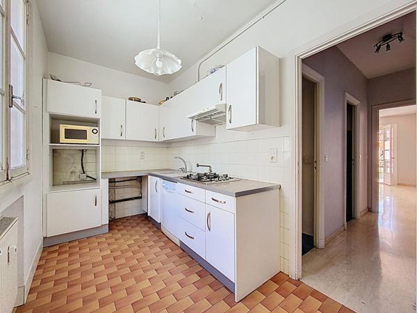 Appartement Nice 2 pièce(s) 54 m2 Le Port