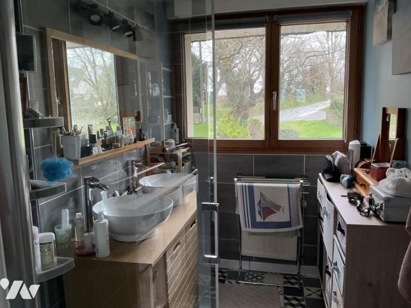 A VENDRE MAISON CONTEMPORAINE SENE-TERRAIN 1200 m2