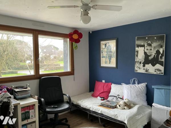 A VENDRE MAISON CONTEMPORAINE SENE-TERRAIN 1200 m2