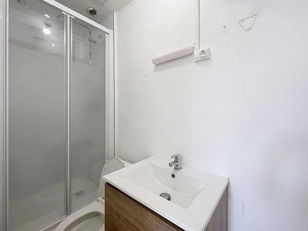 RUE KRUGER - Appartement t1bis non meublé disponible de suite