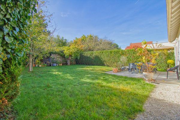 Meulière rénovée et agrandie en 2004 située à 12min du centre de Lagny