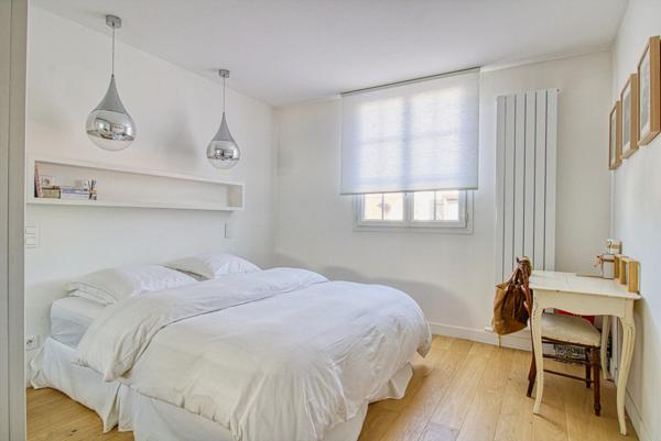 Meulière rénovée et agrandie en 2004 située à 12min du centre de Lagny