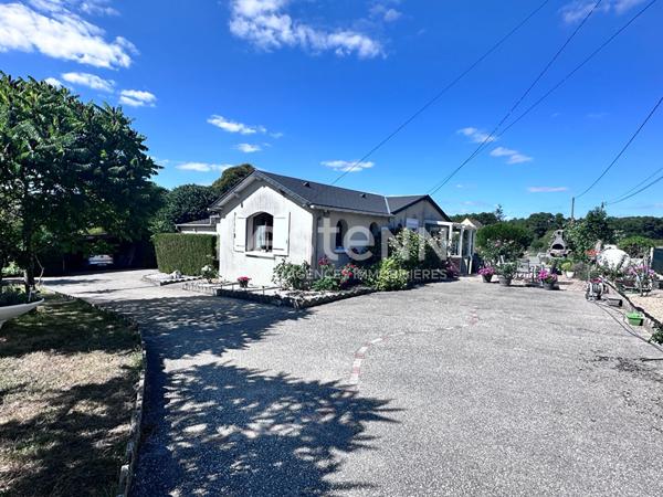 Vente jolie maison de plain-pied de 98.95 m² comprenant 3 chambres à Lavernat (72500)