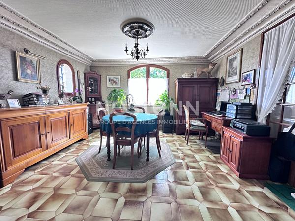 Vente jolie maison de plain-pied de 98.95 m² comprenant 3 chambres à Lavernat (72500)