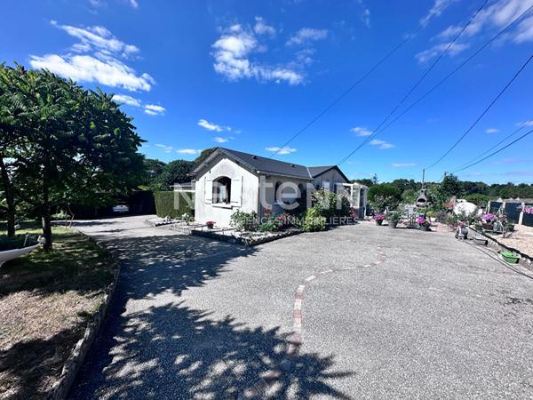 Vente jolie maison de plain-pied de 98.95 m² comprenant 3 chambres à Lavernat (72500)