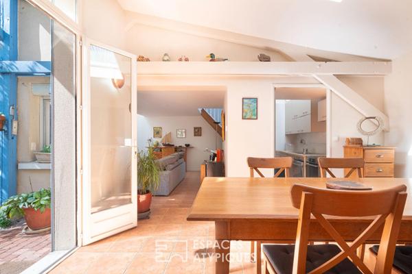 Maison avec terrasse arborée à la lisière du 20e