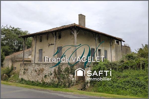 Rare : maison à rénover avec 1 300 m² de terrain dans une bastide médiévale