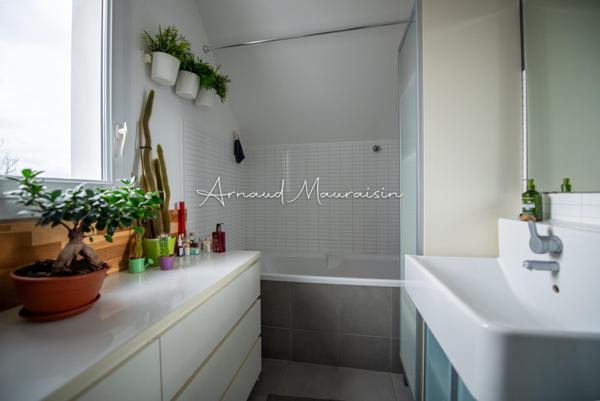 Grande maison familiale spacieuse et lumineuse !