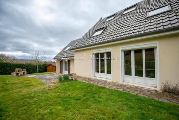 Grande maison familiale spacieuse et lumineuse !