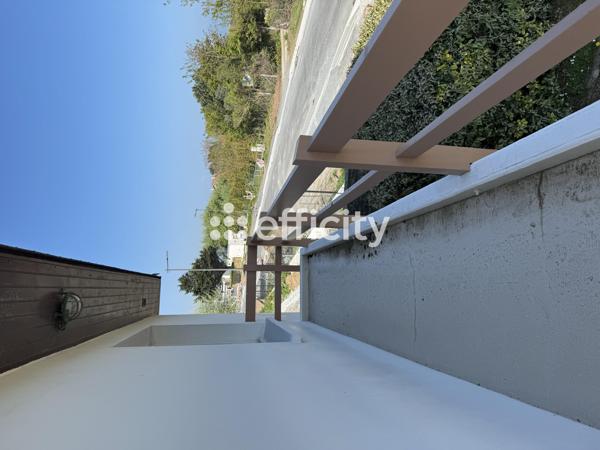 Maison 8 pièces - 230 m²