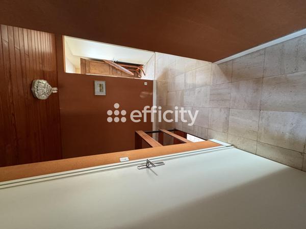 Maison 8 pièces - 230 m²