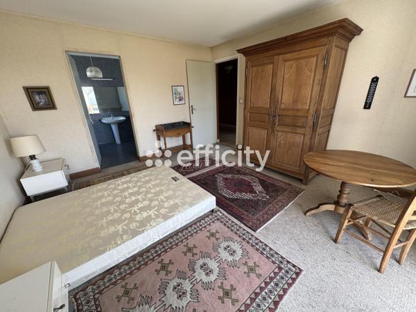 Maison 8 pièces - 230 m²