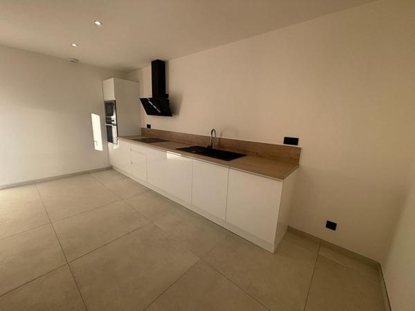 Vente Villa 92 m2 - LEZIGNAN CORBIERES - 11200 - 217 000 FAI